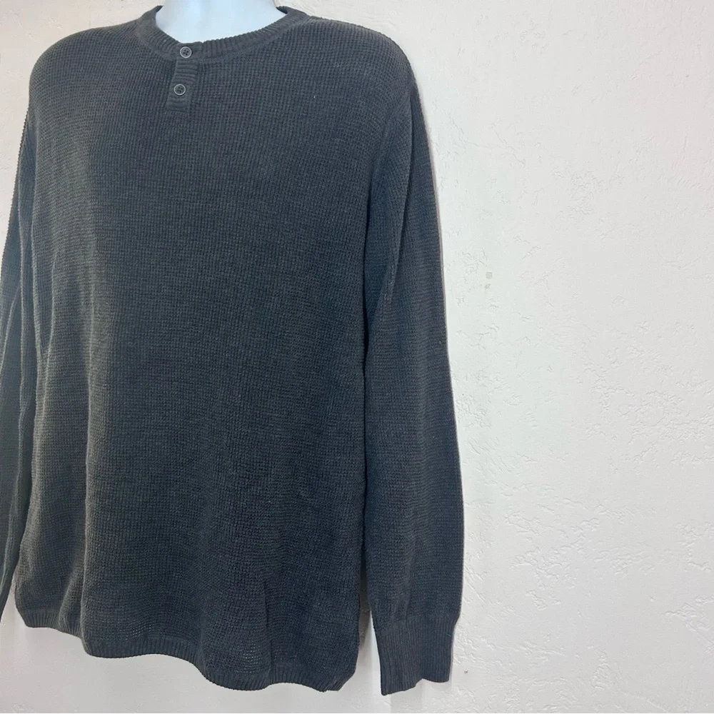 Pact Men’s Thermal Waffle Henley Sweater Charcoal Size L Organic Cotton